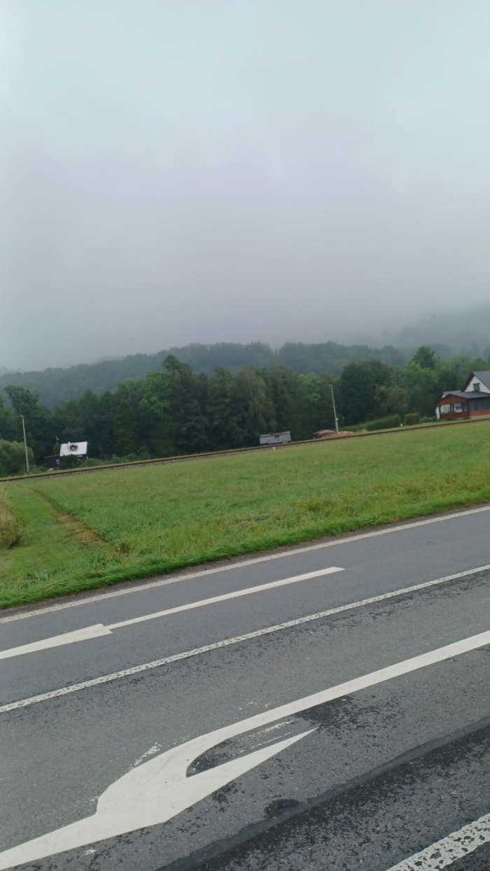 16c6ff56-27b7-4894-b3b6-2bb5525e8d0f