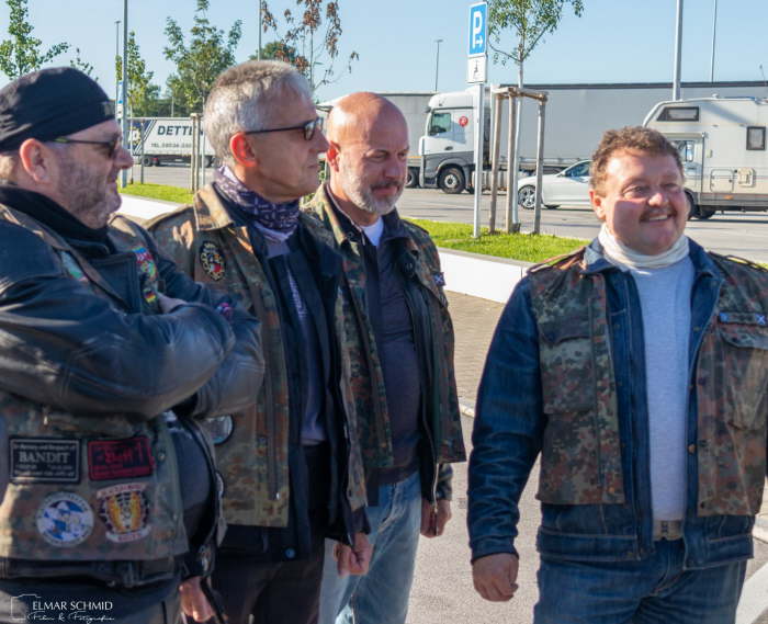 1c2bc03d-4b77-4ff0-a503-a12676473d4b