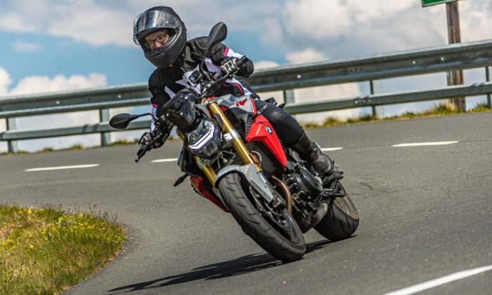 24760b6b-eccb-45d7-80e6-b64705dc6906