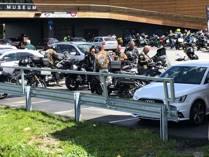 2f6cdafe-d52f-4cd1-9cb0-9e993e42c231