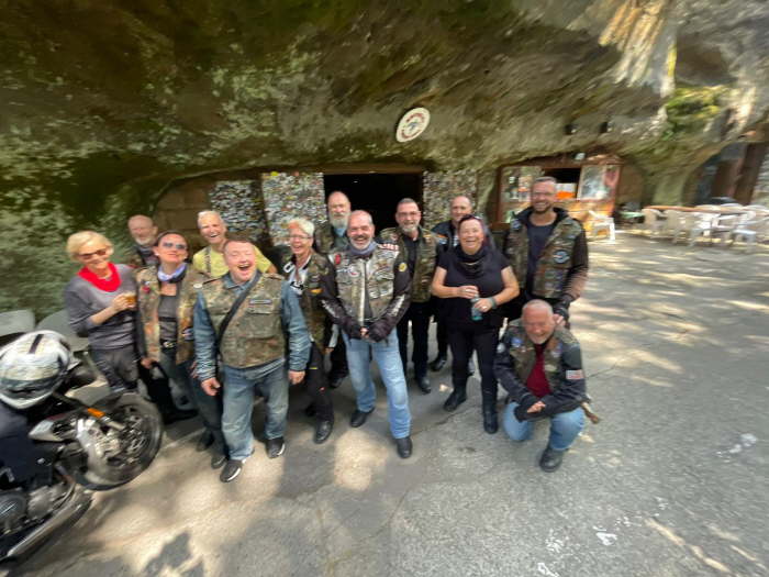 49b3847a-9e44-4214-bf52-c9d4f5a513f6