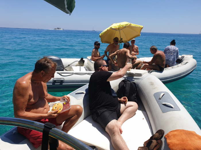 4d1688c7-32e5-4417-a134-819a577ee690