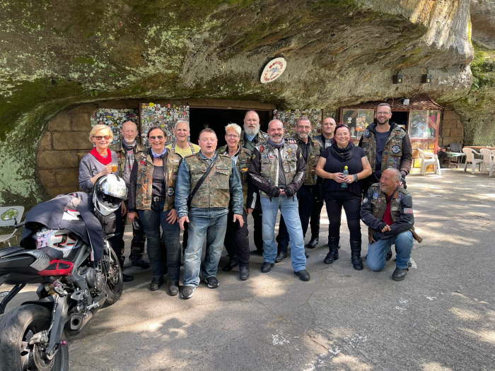 5a7901b9-8cf3-4d67-9941-ead424a65e5e