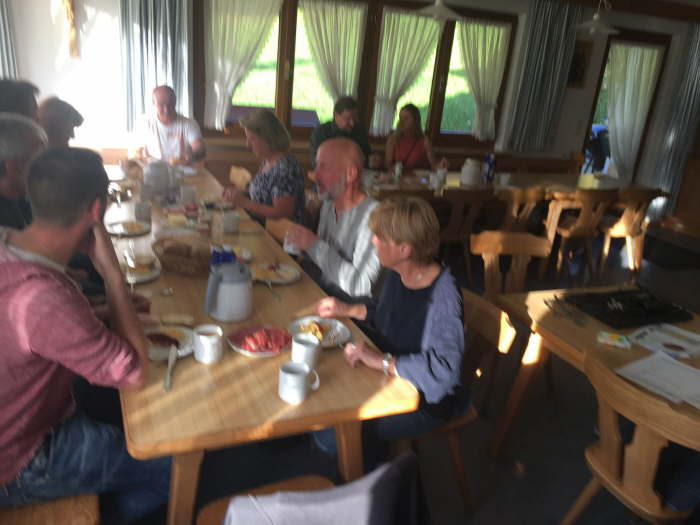 7849d6bb-e65b-4325-876c-24fe24f9ede6