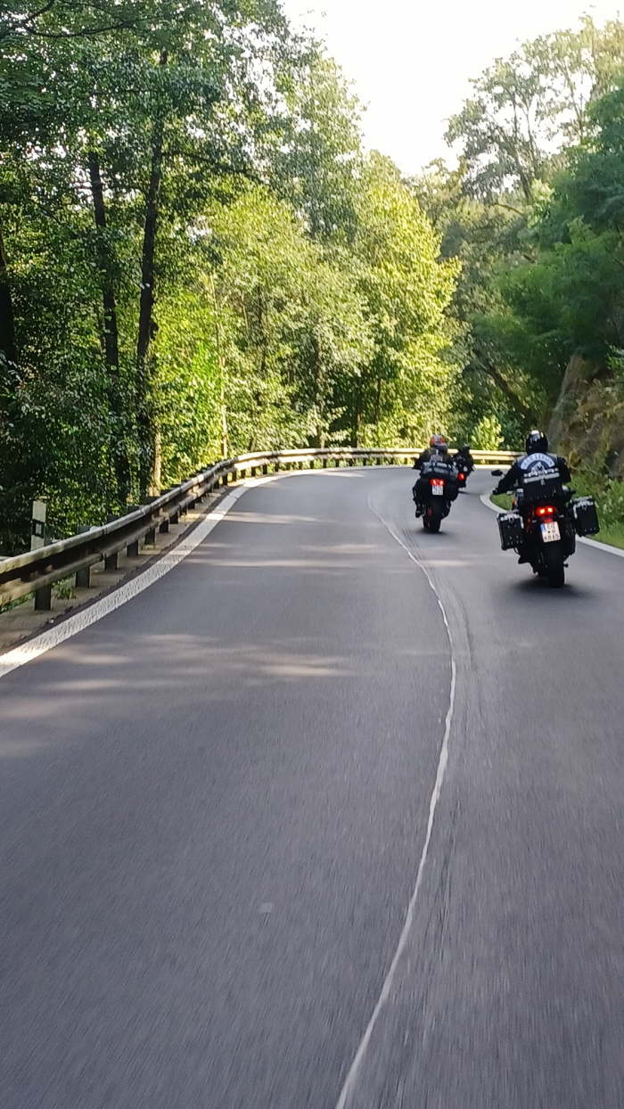 799468f5-e9c4-440b-a488-0ad7c0b8e001