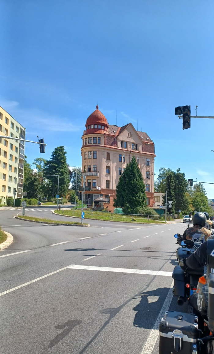 7ae8f1d8-3aba-459b-9c2b-674069771dd7