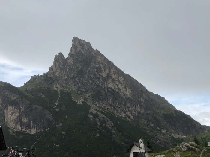 85dcc1d8-3463-45f3-9157-4c38fef5c942