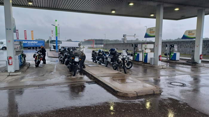 92d01530-95bc-416a-989c-f89279a3ebc2