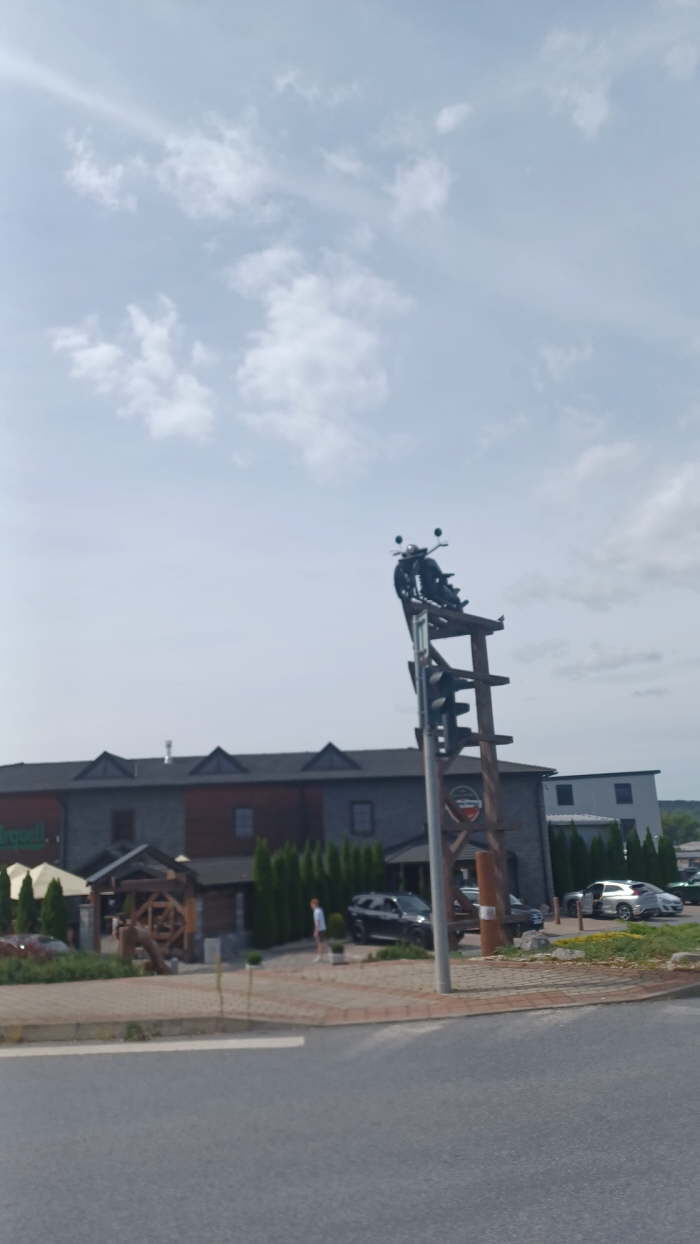 92f8eb89-b093-4c0b-8ba9-030b33f2a389