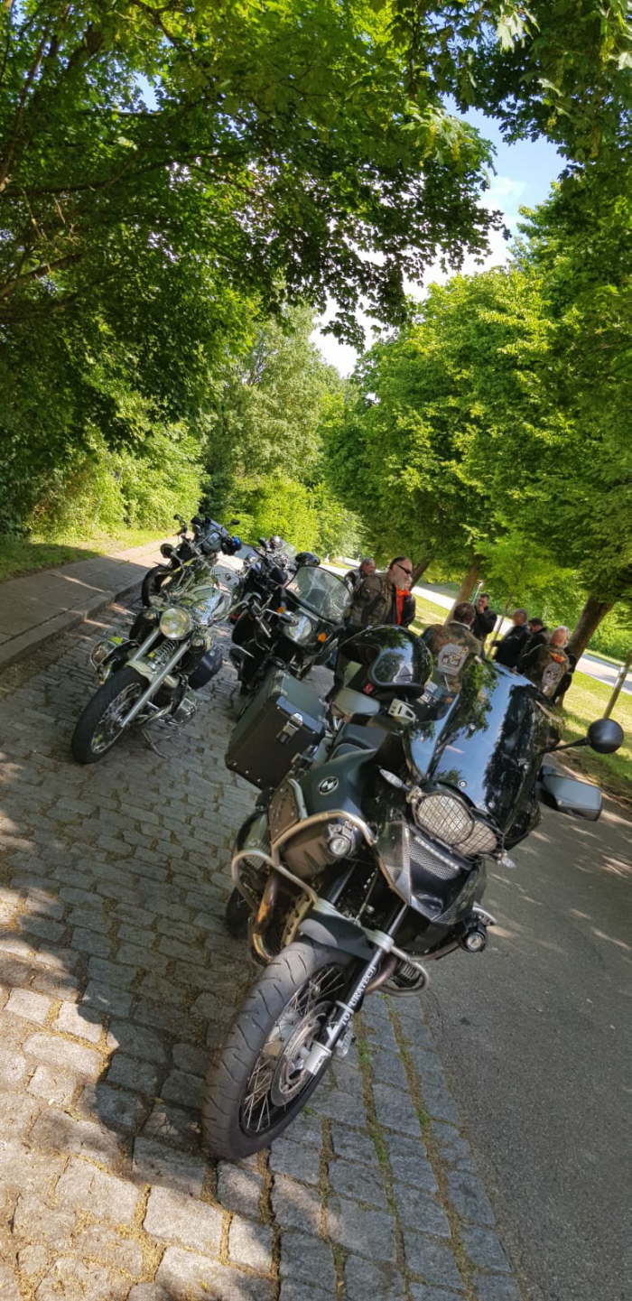 949f664d-2ad7-439f-93f6-345ecbbd8f88