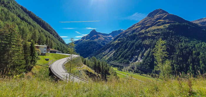 ad187b0b-1798-4f2b-ac54-d5ecc352f96d