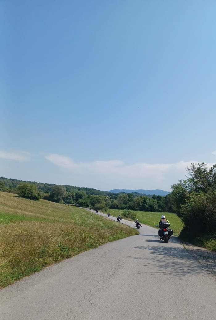 eddf22fc-3ad8-4b64-b70d-ffe52a811ee3