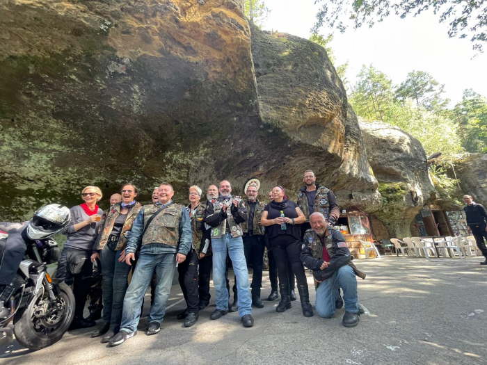 f39a1a20-371b-41e5-8bb4-a3720263f430