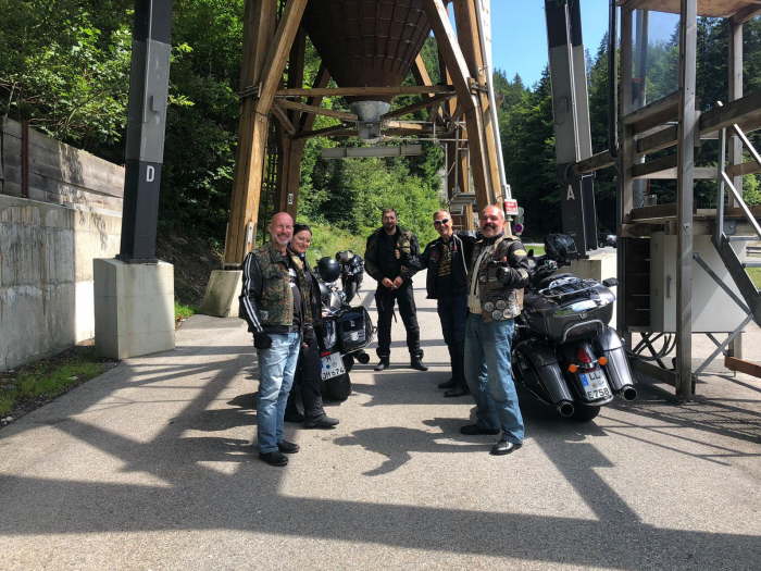 f5aad634-b32d-4918-bfba-15595edfcb6a