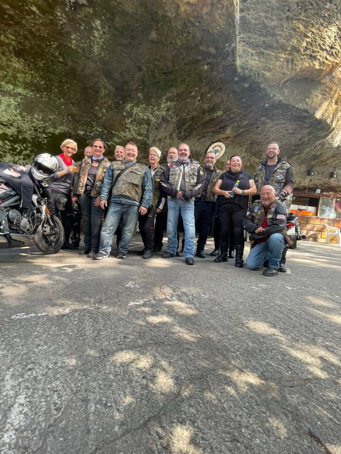 f5ef0ded-67fd-446b-a897-9b8d48339308